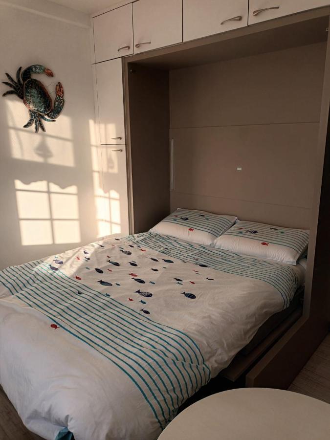Le Petit Cabourg De La Cour Normande Studio Coeur De Ville -1 A 2 Personness エクステリア 写真